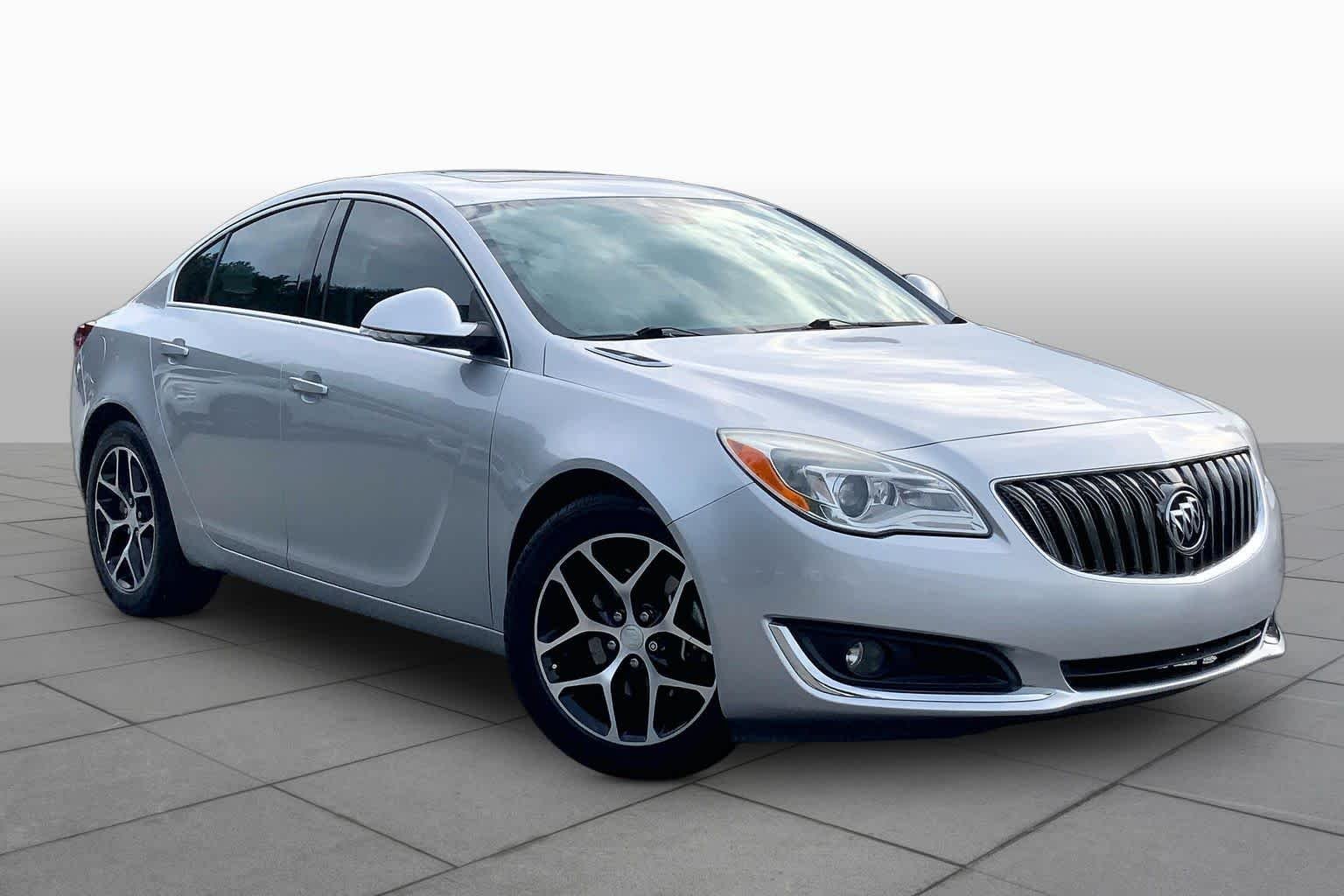 Used 2017 Quicksilver Metallic Buick Sport Touring image 3