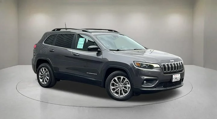 2022 Jeep Cherokee Latitude Lux