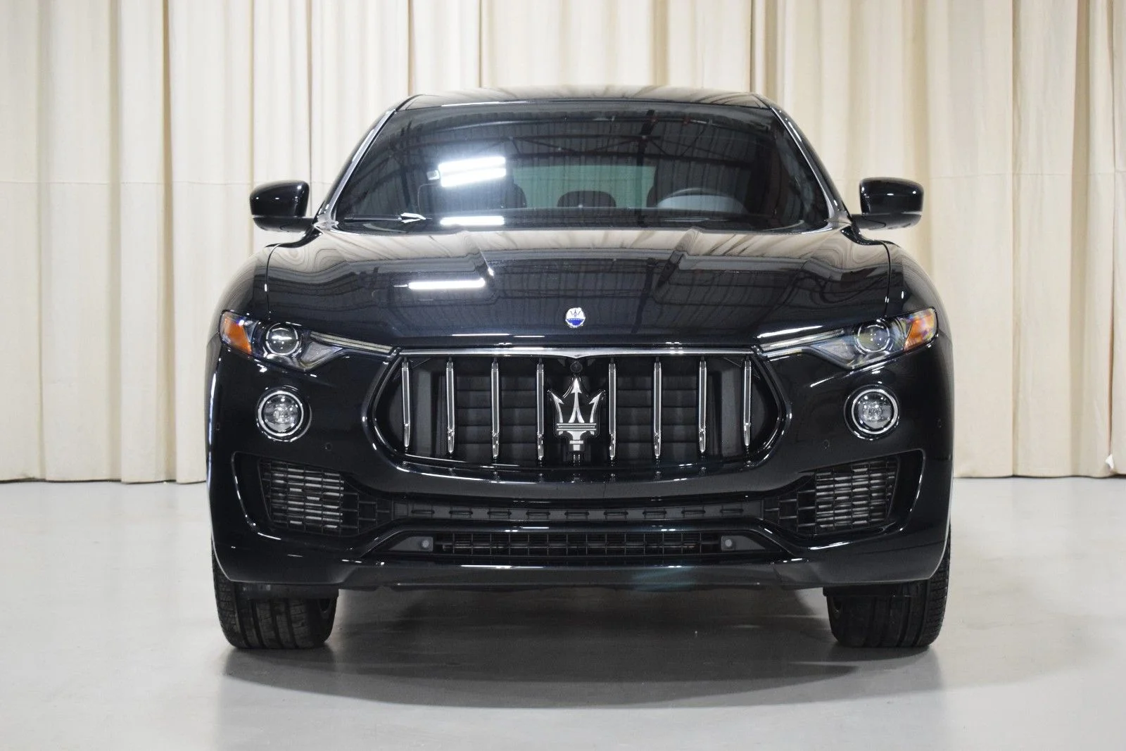 Certified Used 2023 Black Maserati  image 9