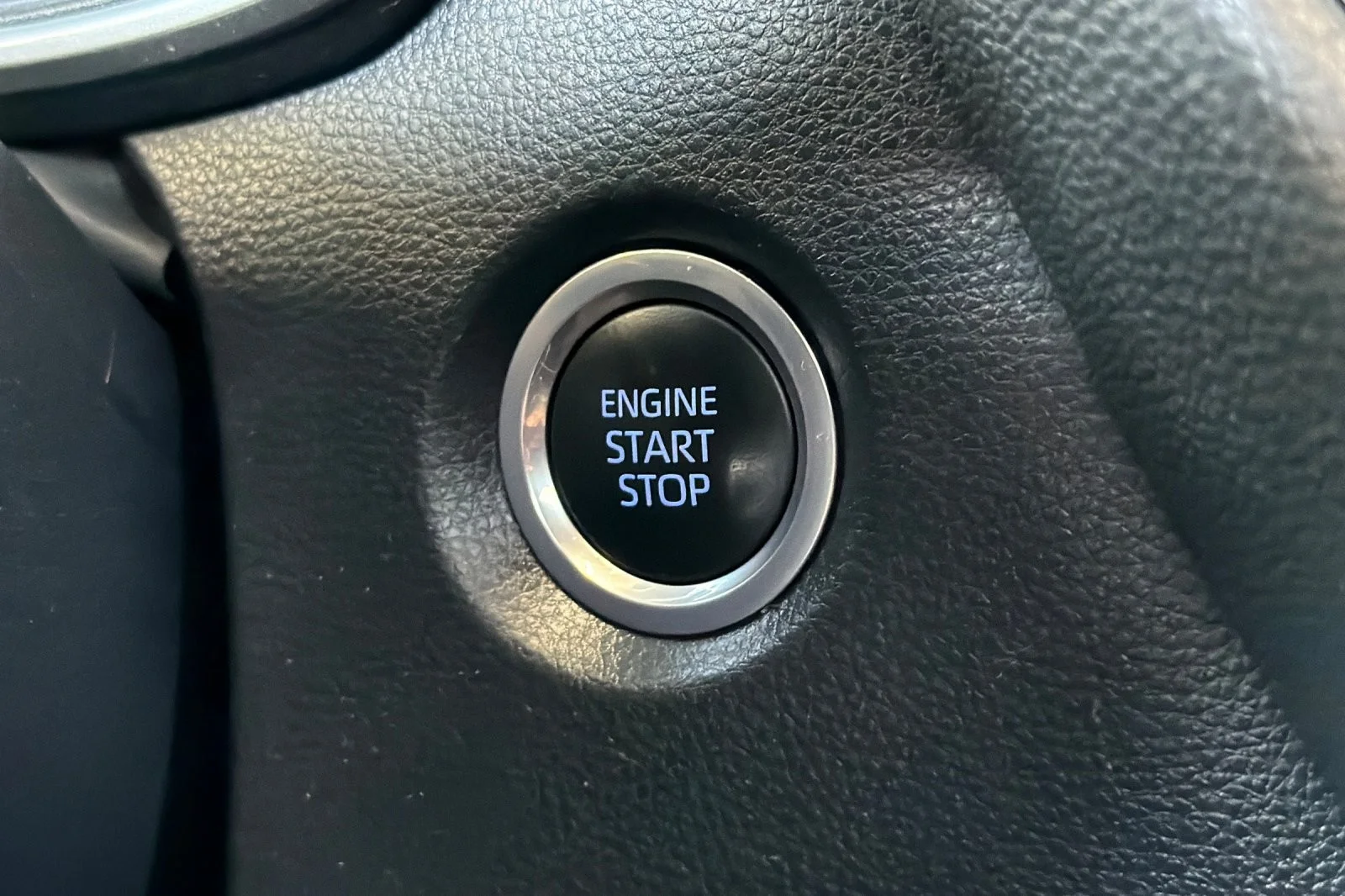 Certified Used 2022 Wind Chill Pearl Toyota XSE image 20