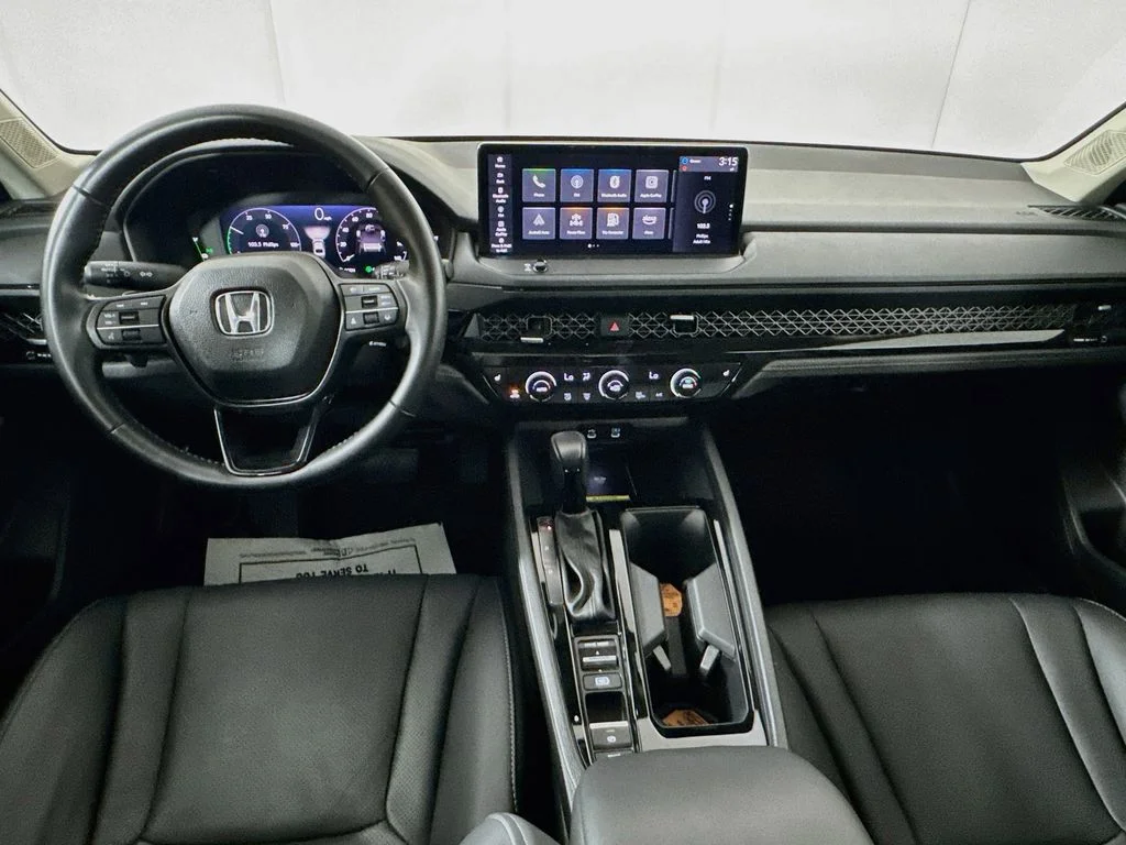 Used 2025 Gray Honda EX-L image 28