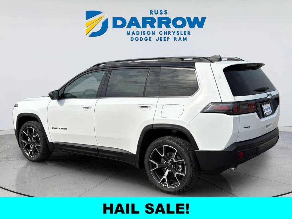 New 2026 Bright White Clear-Coat Exterior Paint Jeep Overland image 3