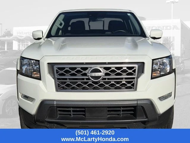 Used 2024 White Nissan SV image 5