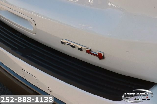 Used 2024 White GMC AT4 image 8