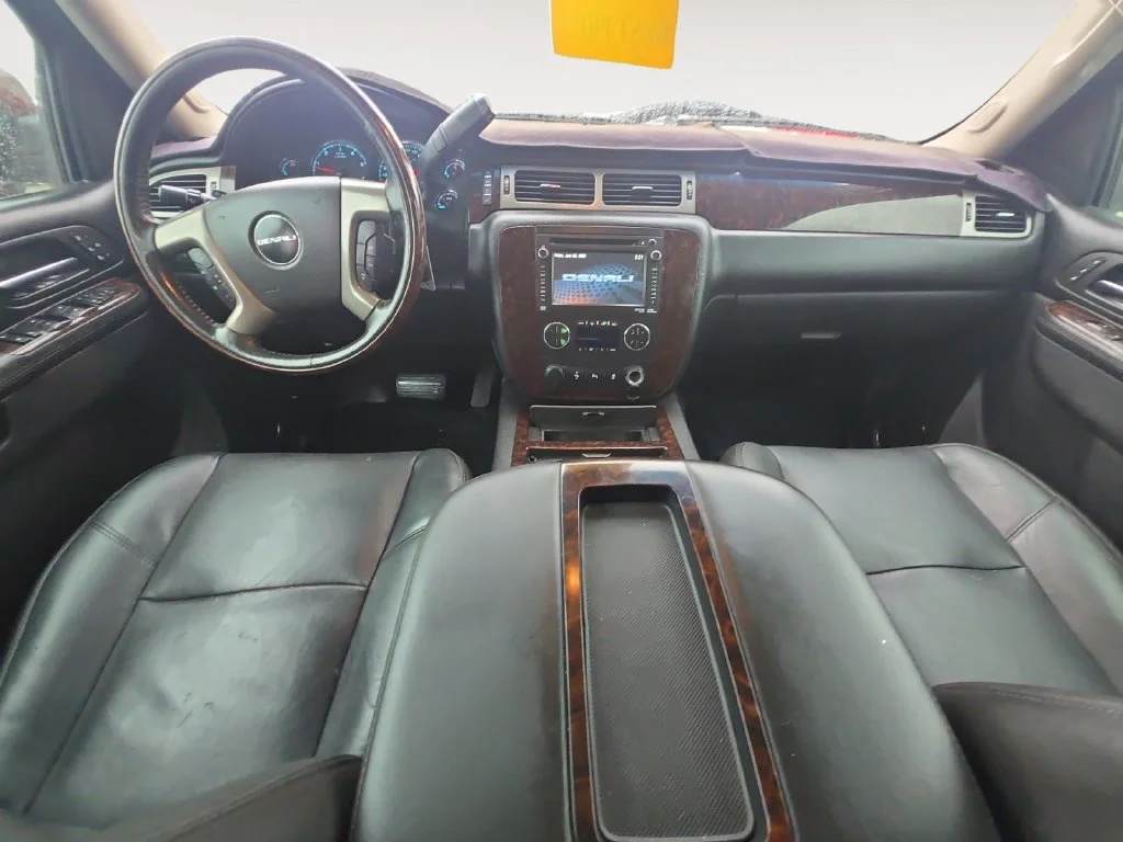 Used 2013 Red GMC Denali image 14