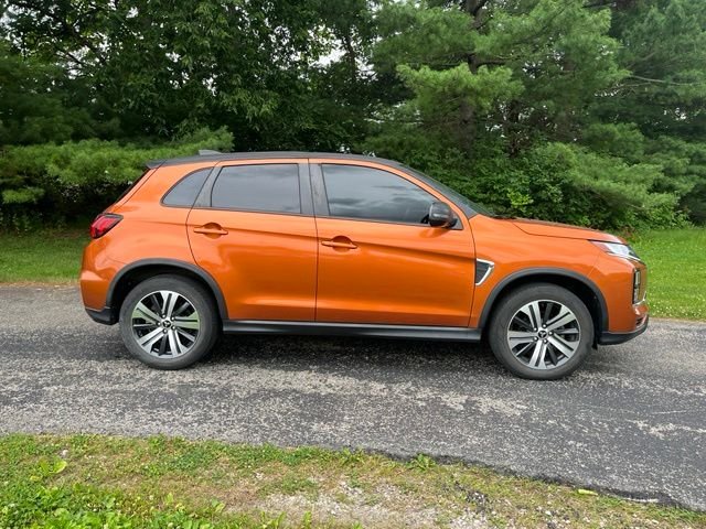 Used 2020 Mitsubishi Outlander Sport SE with VIN JA4AP4AU8LU000294 for sale in Xenia, OH
