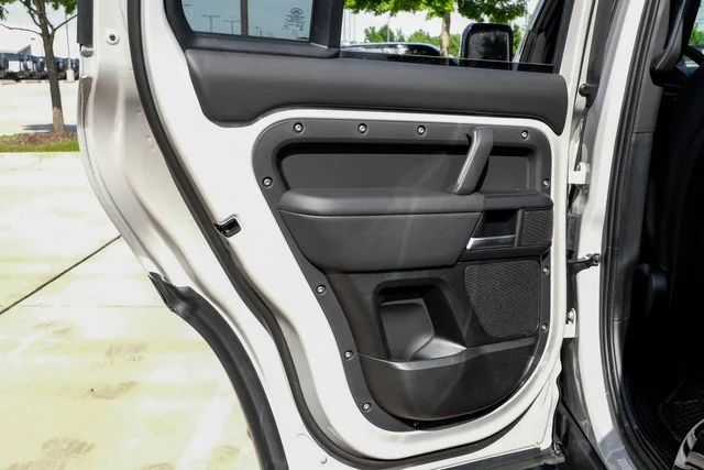 New 2026 Borasco Grey Land Rover X-Dynamic SE image 56