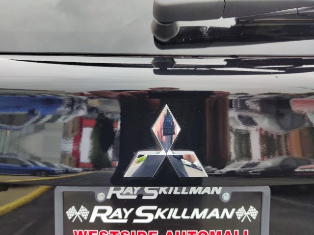 New 2027 Black Mitsubishi 2.0 S image 29
