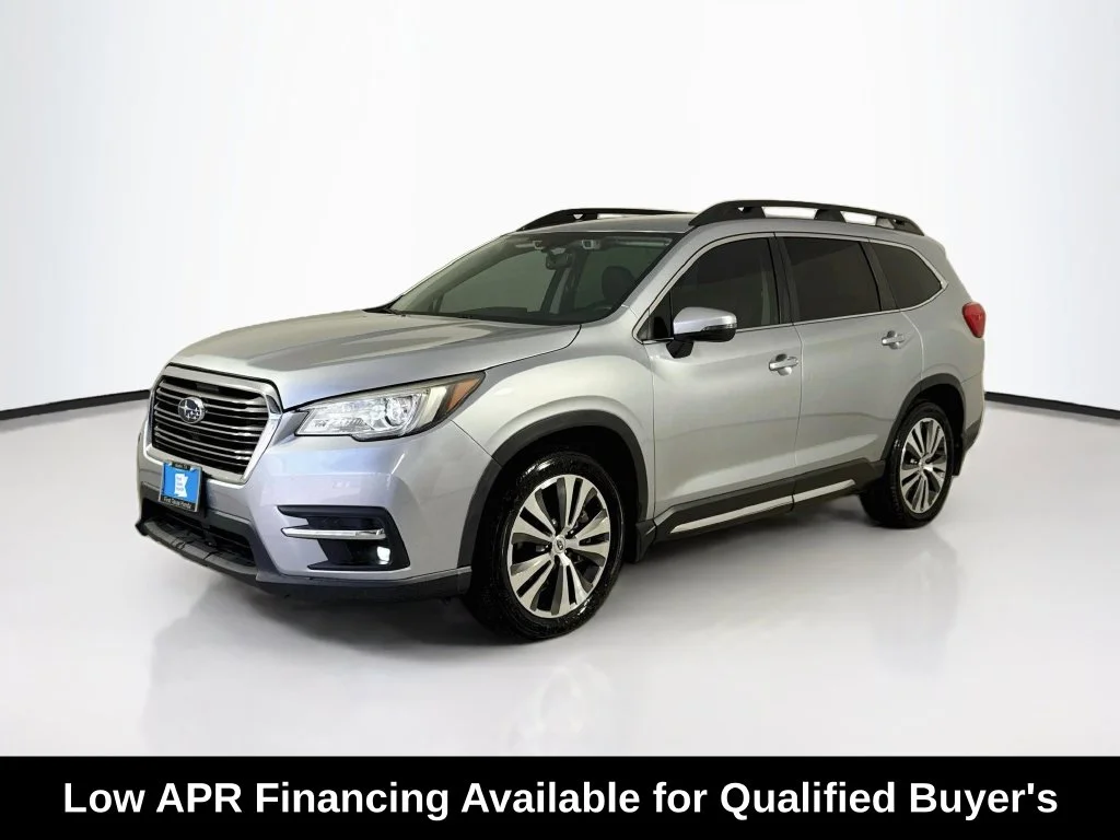 Used 2020 Ice Silver Metallic Subaru Limited image 3