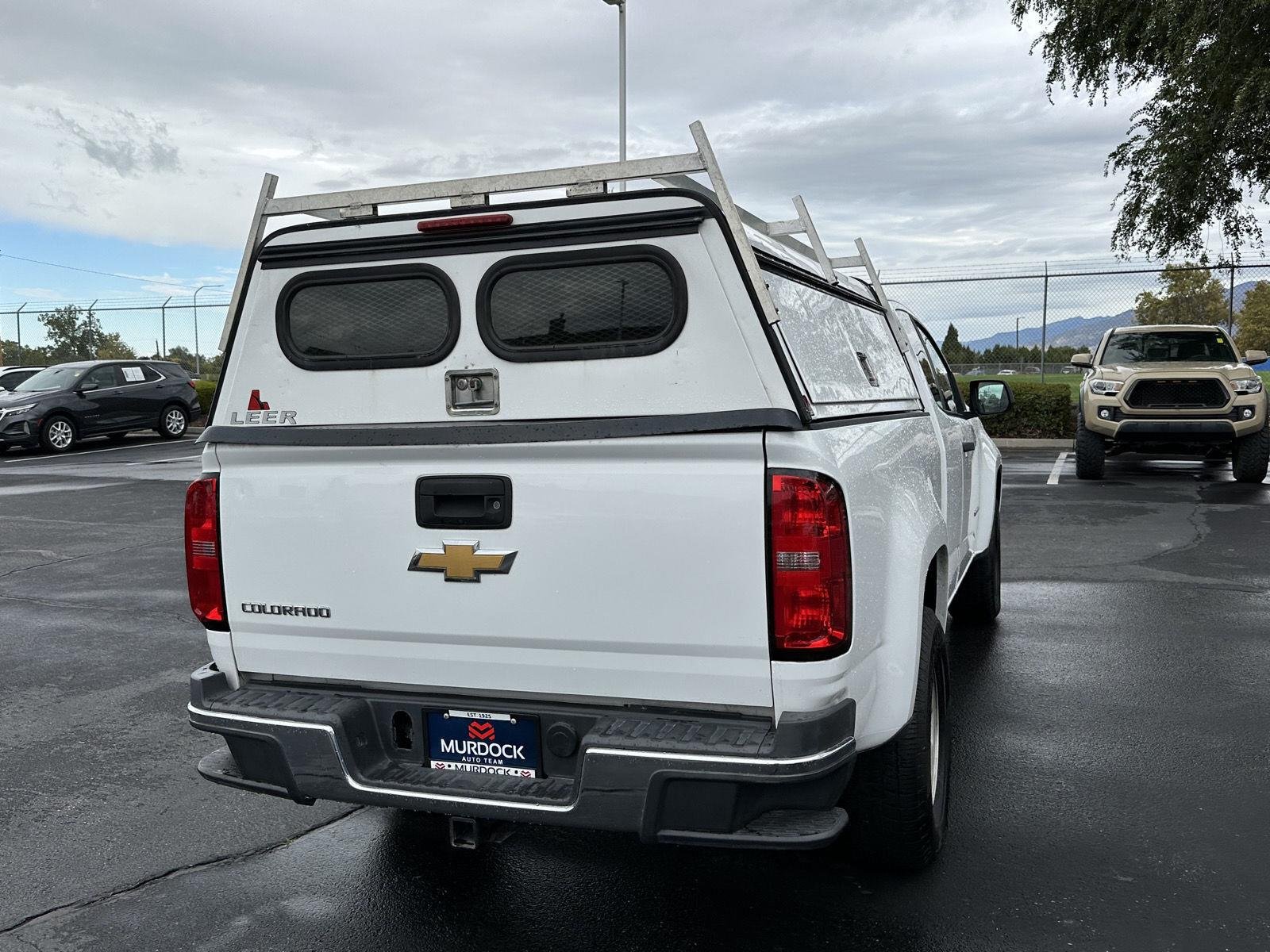 Used 2016 SUMMIT WHITE Chevrolet 2WD WT image 16