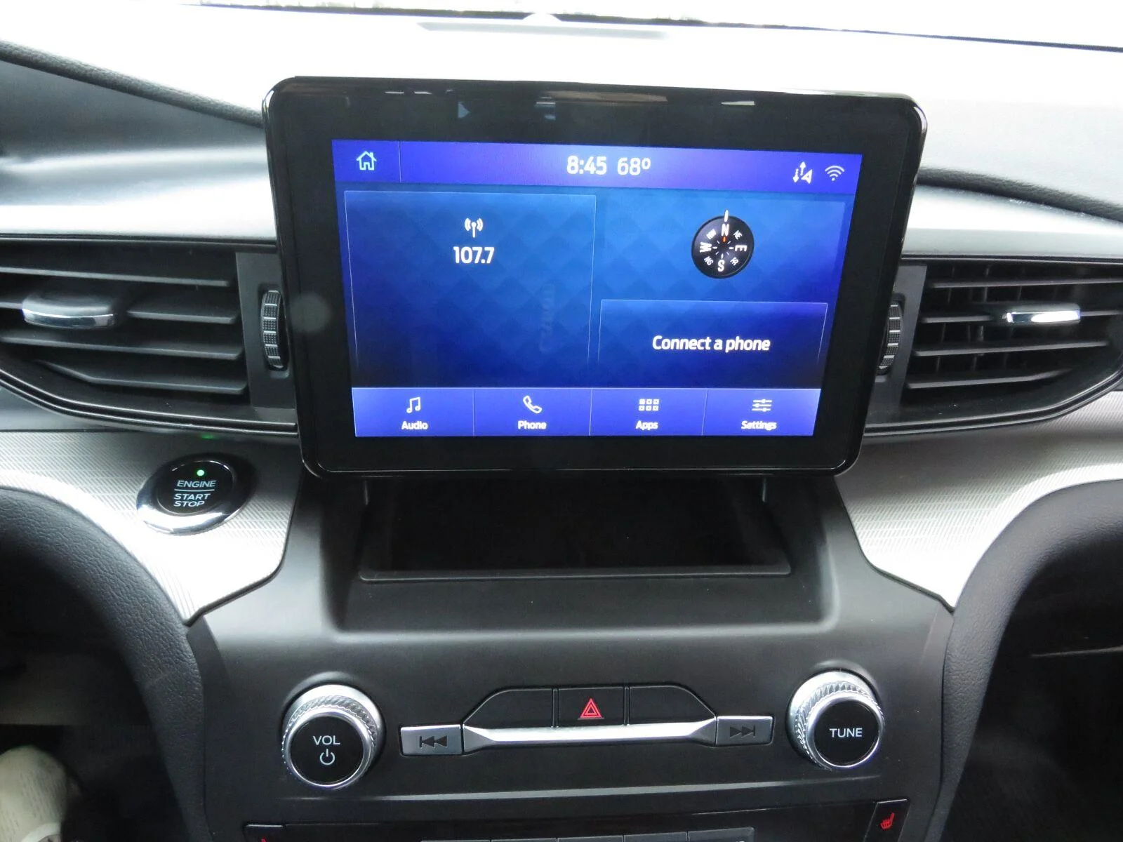 Used 2020 Oxford White Ford XLT image 32