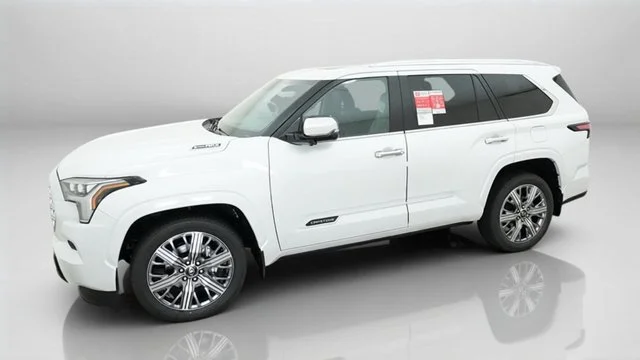 New 2026 Off-white Toyota Capstone image 3
