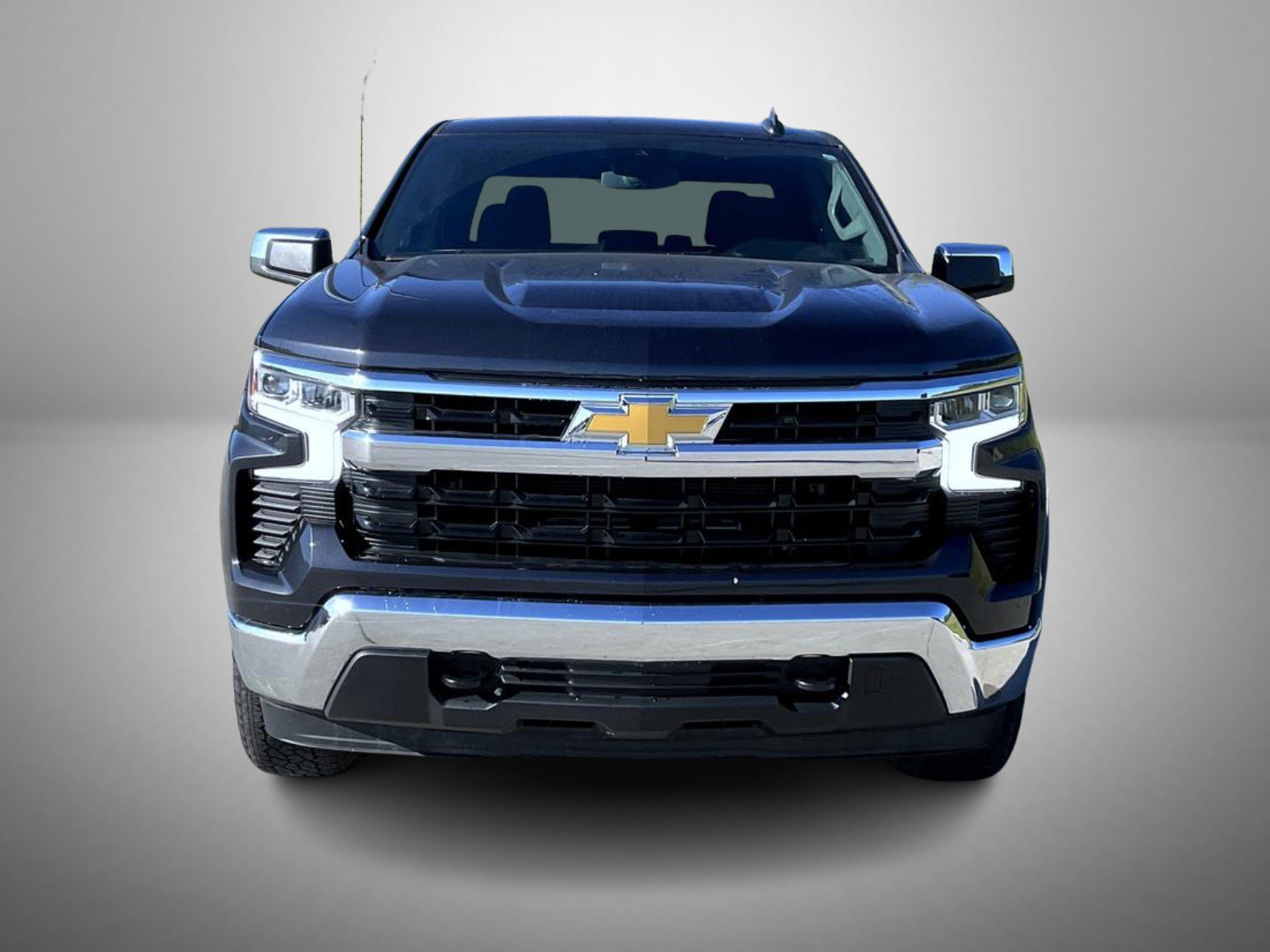 Used 2024 Gray Chevrolet LT image 2
