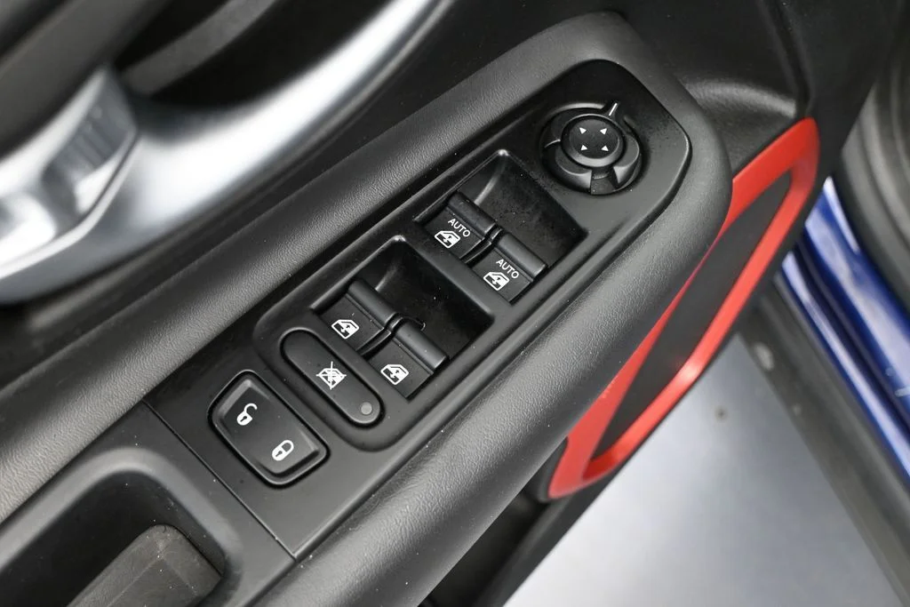 Used 2020 Blue Jeep Trailhawk image 20
