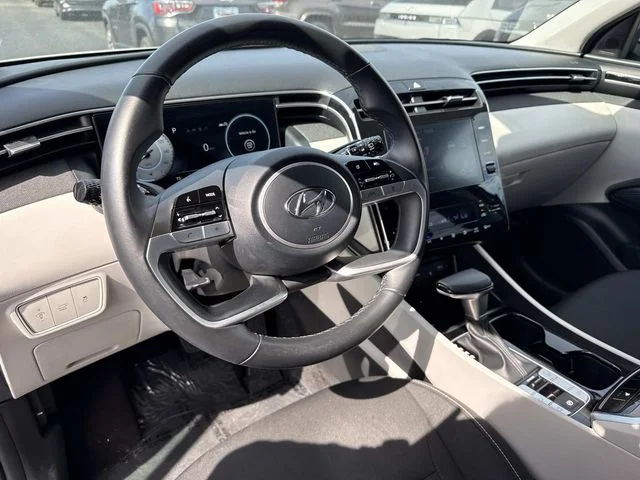 Used 2022 Gray Hyundai SEL image 2