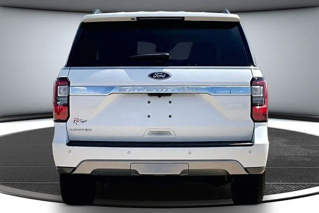 Used 2020 Star White Ford Limited image 5