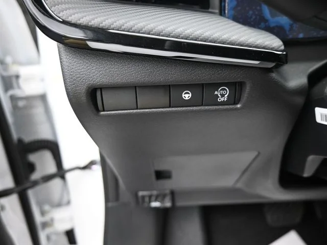 2025 Nissan Kicks SR - Photo 22