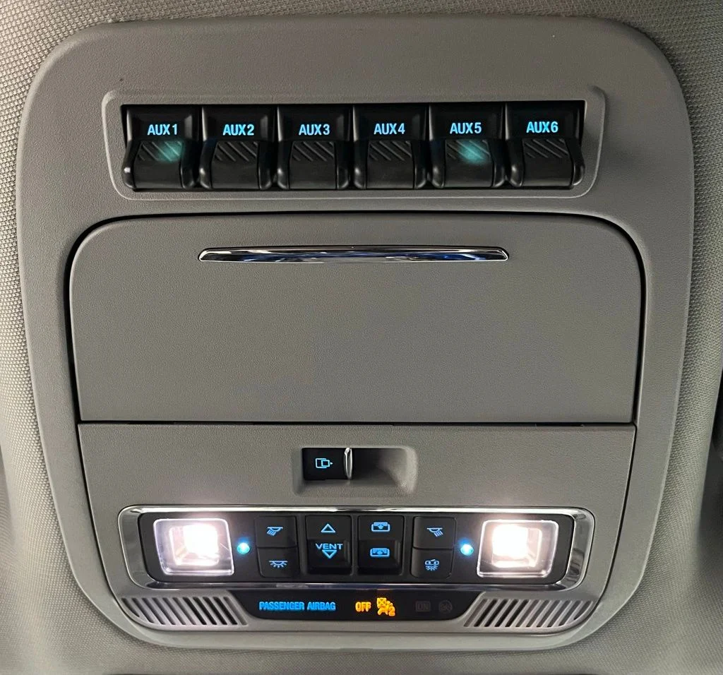 Used 2023 White Ford Lariat image 41