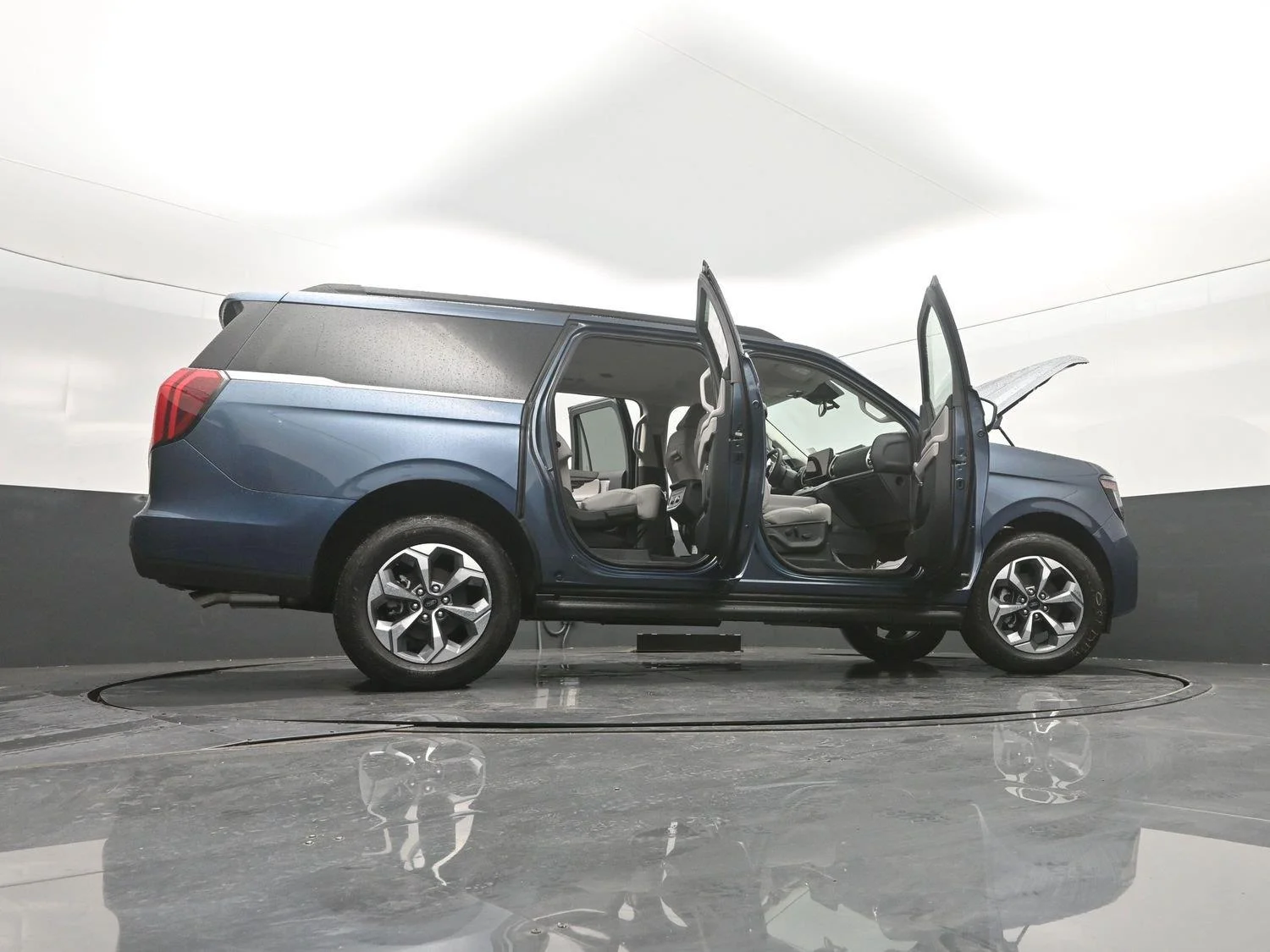New 2027 Nocturnal Blue Metallic Ford MAX Active image 51