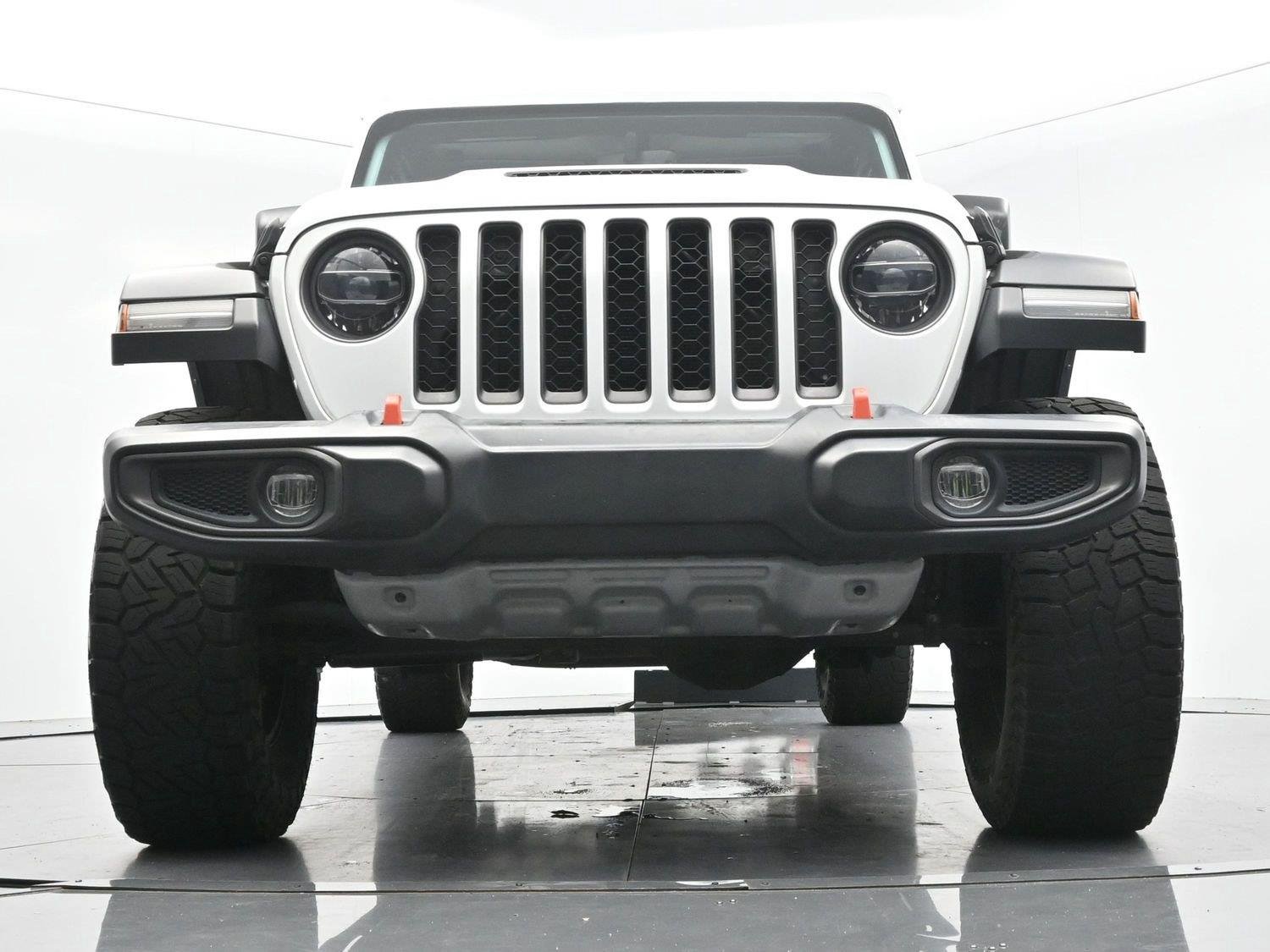 Used 2022 Bright White Clearcoat Jeep Mojave image 43
