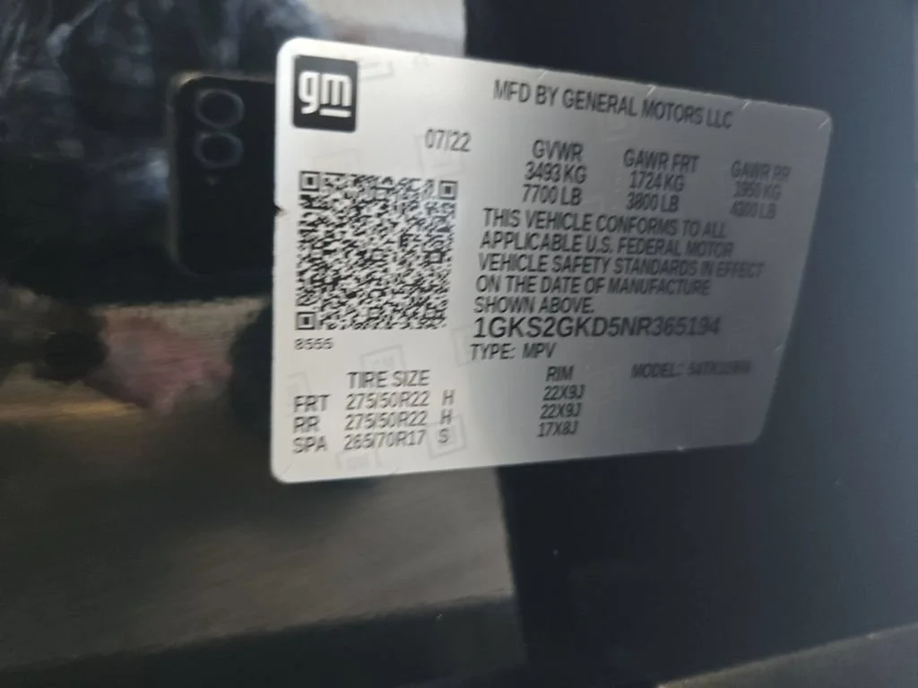 Certified Used 2022 ONYX BLACK GMC SLT image 31