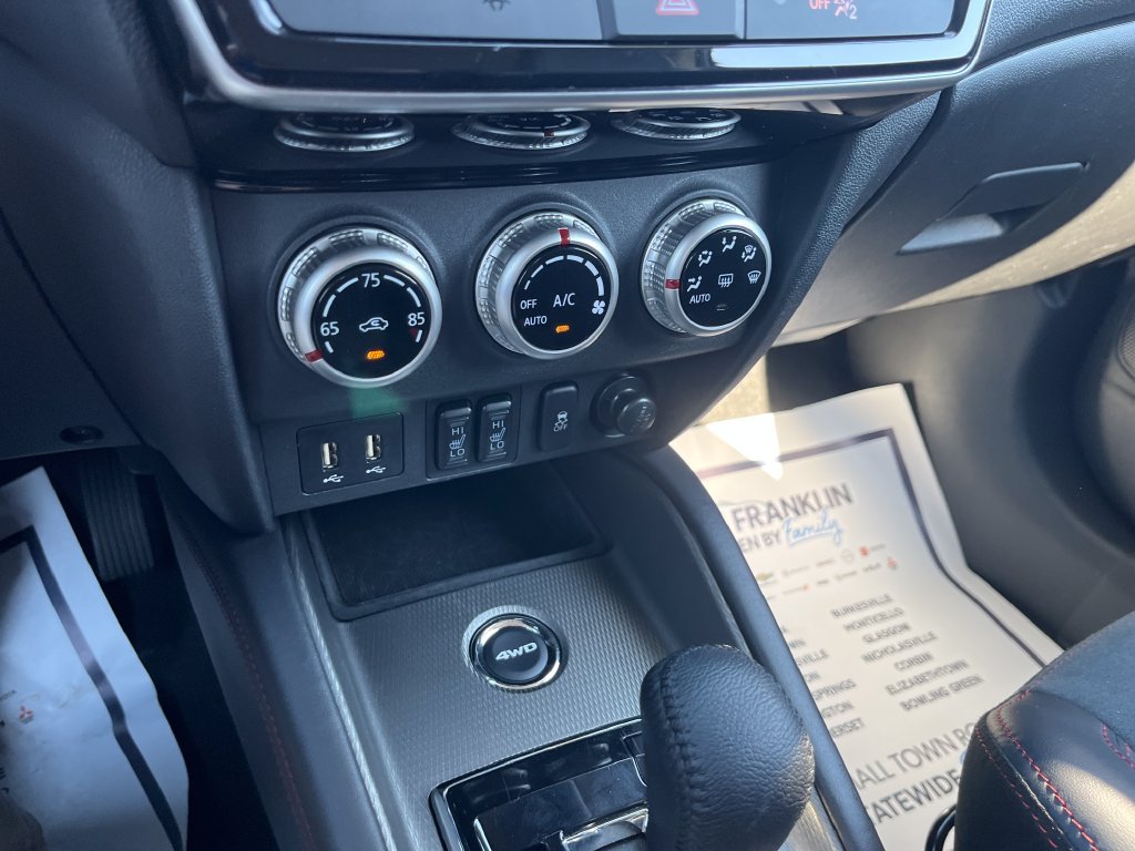 Used 2025 Silver Mitsubishi  image 19