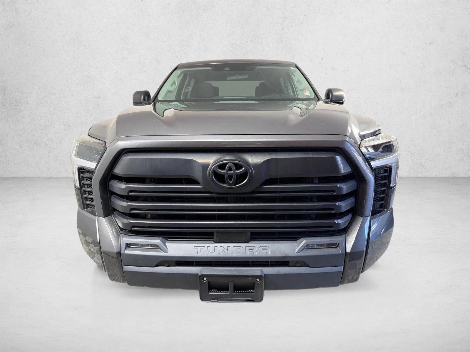 Used 2023 Silver Toyota SR5 image 8