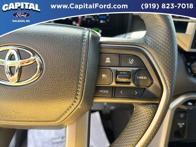 Used 2025  Toyota Limited image 24