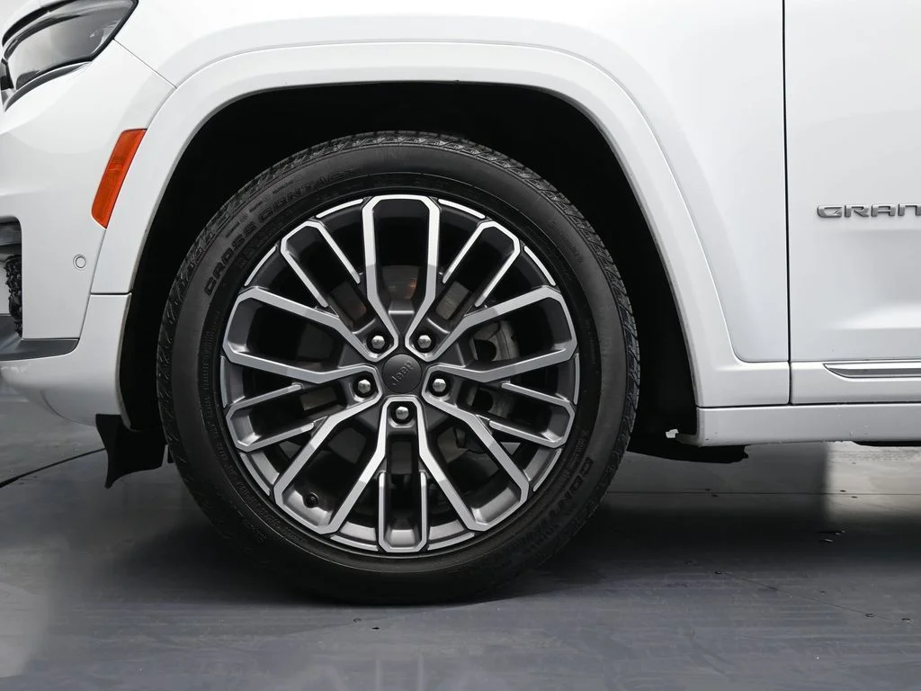 2025 Jeep Grand Cherokee L Summit Reserve - Photo 10