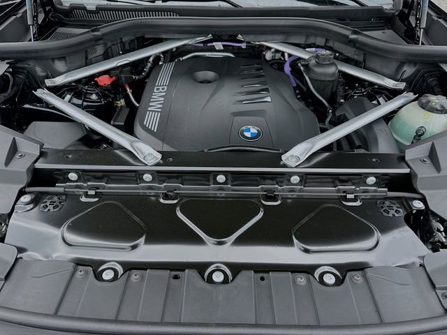 New 2026 Black BMW sDrive40i image 25