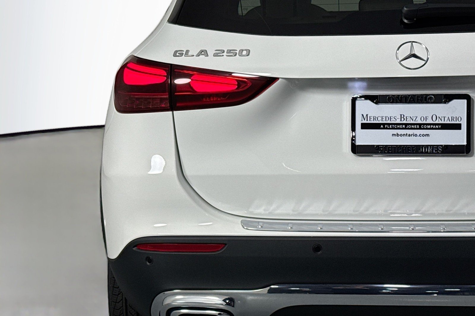 Certified Used 2026 Polar White Mercedes-Benz GLA 250 image 14