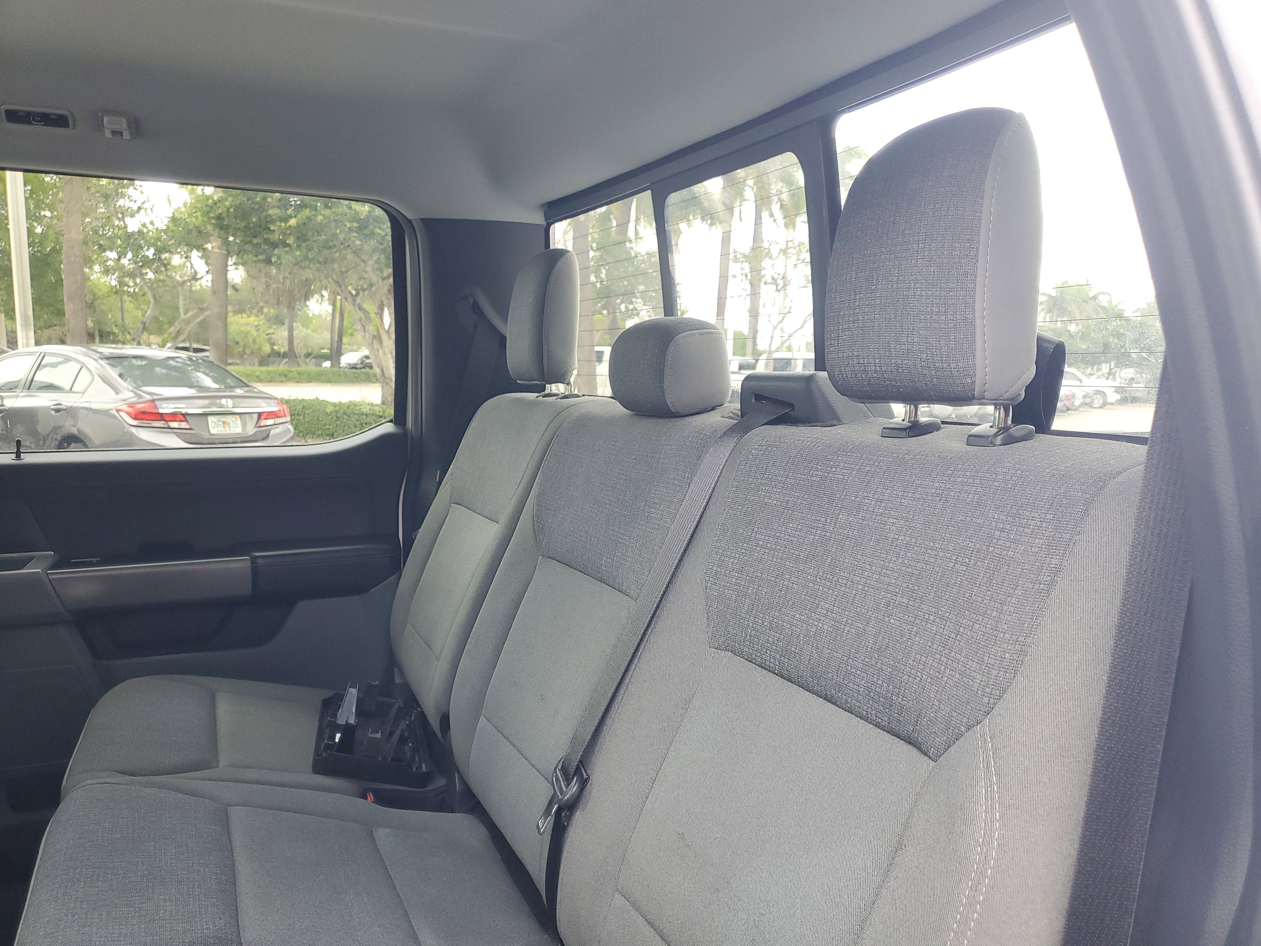 Used 2024 Oxford White Ford XLT image 11