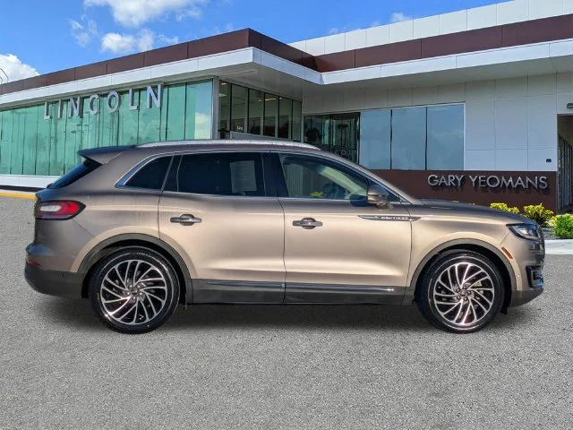 Certified Used 2019 Mocha Lincoln Reserve image 3