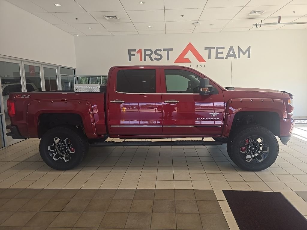 Used 2018 Red Chevrolet LTZ image 4