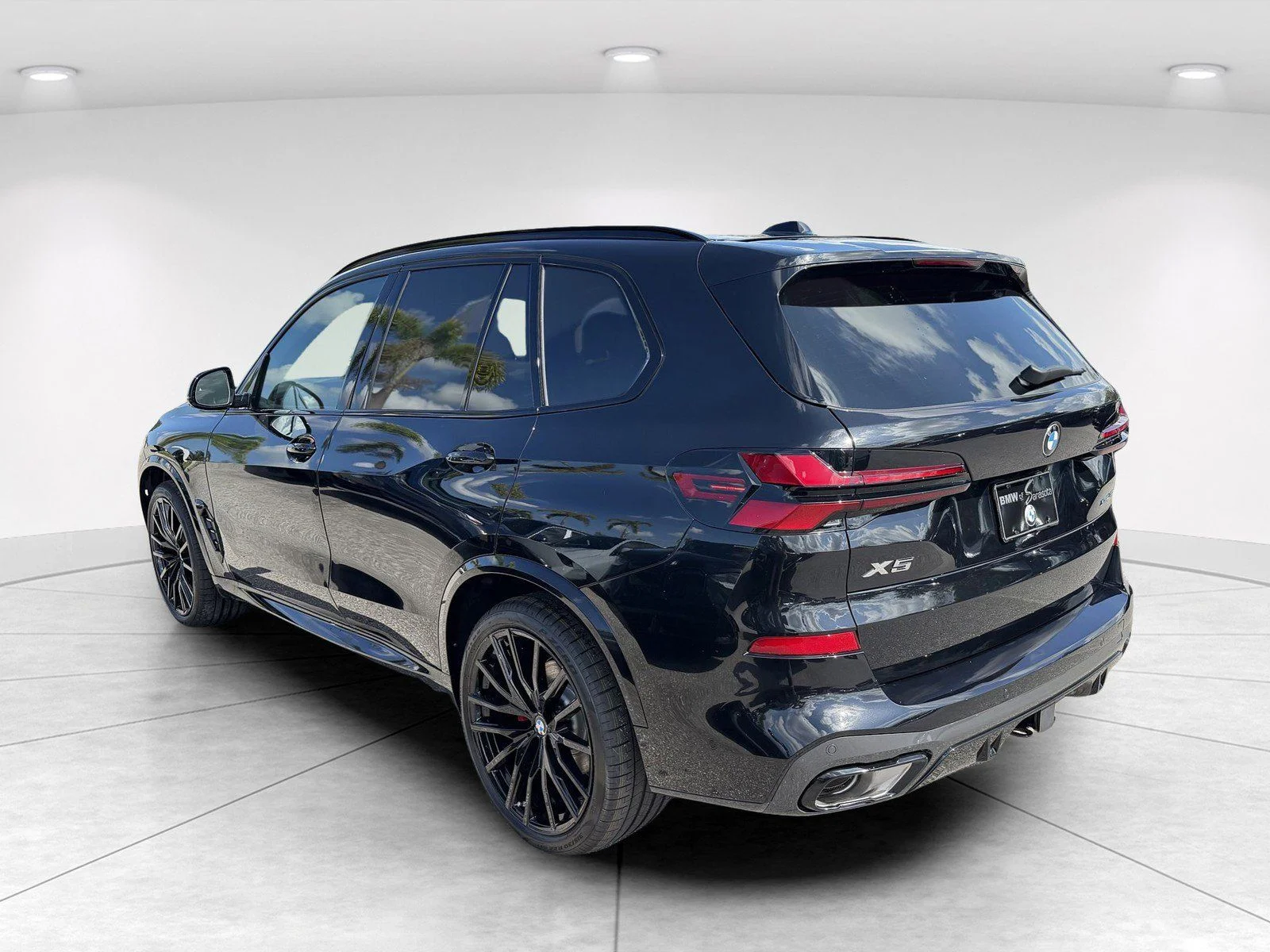 New 2026 Black Sapphire Metallic BMW xDrive40i image 6