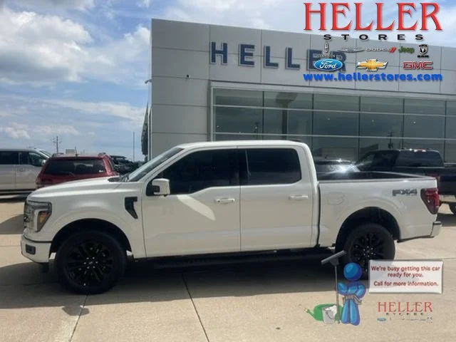 Used 2025 Star White Metallic Tri-Coat Ford LARIAT image 1