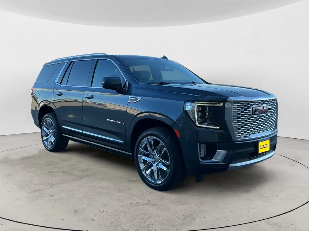 Used 2021 DARK SKY METALLIC GMC Denali image 5