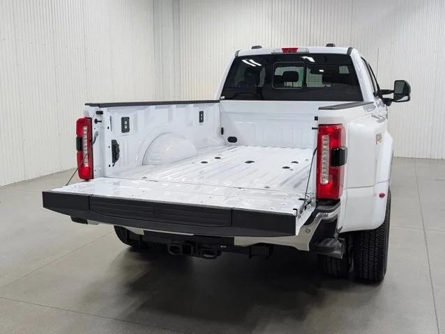 New 2026 Oxford White Ford F-350® Lariat® image 62