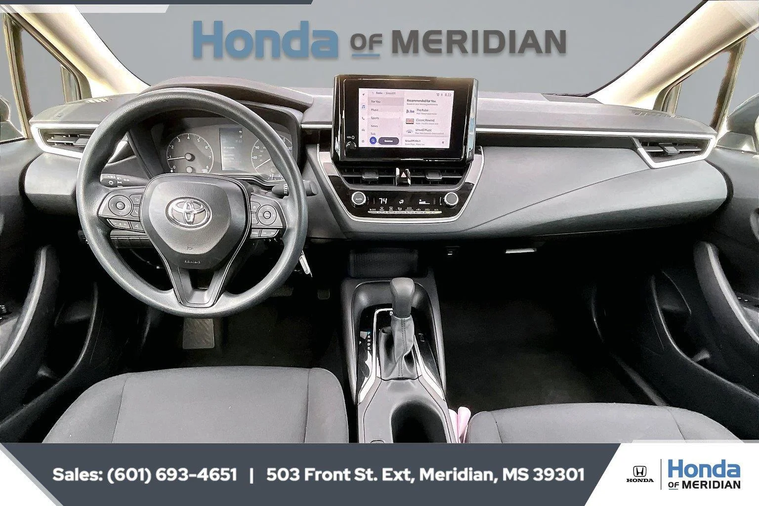 Used 2025 Underground Toyota LE image 13