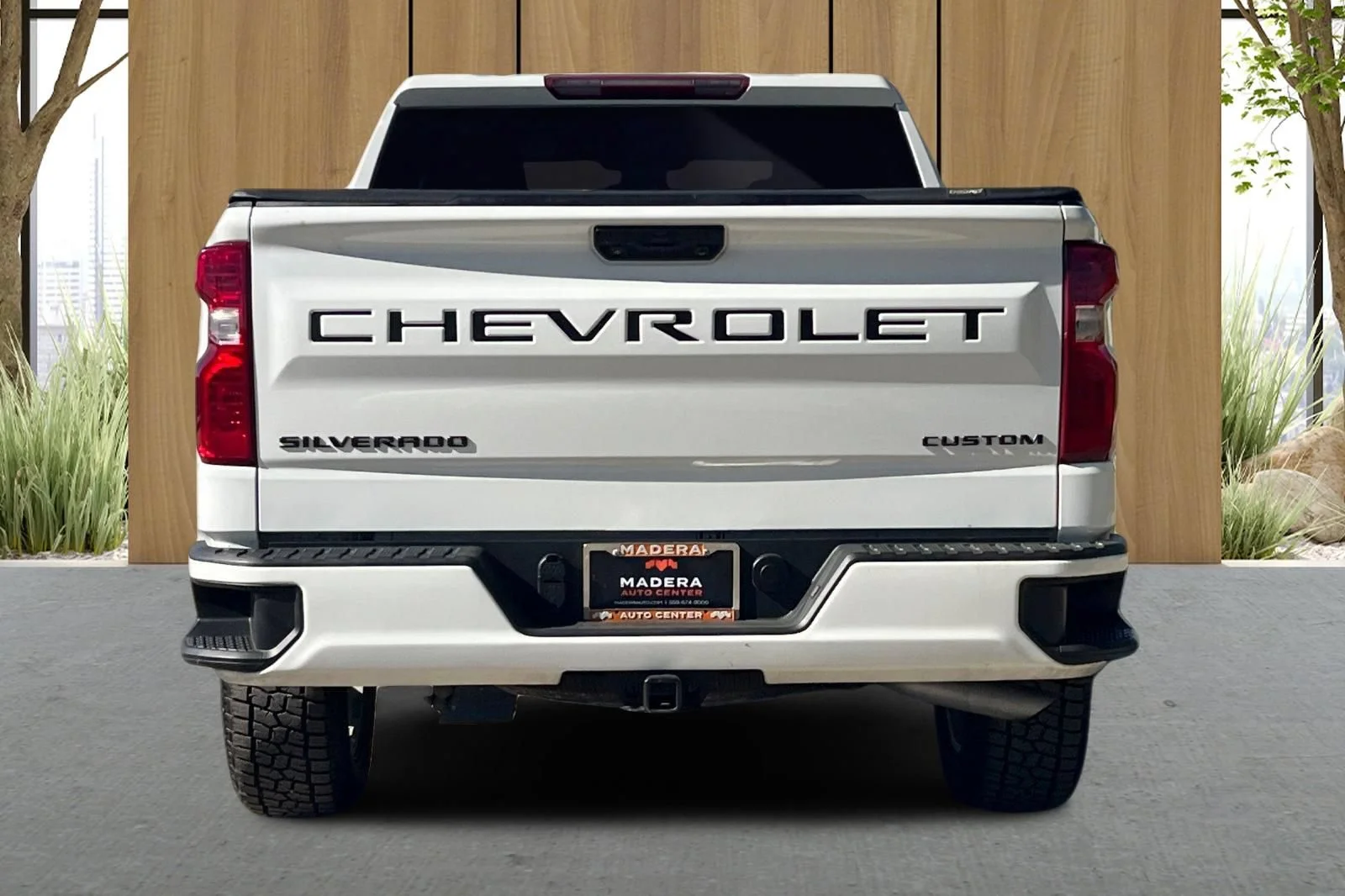 Used 2023 Summit White Chevrolet Custom image 5