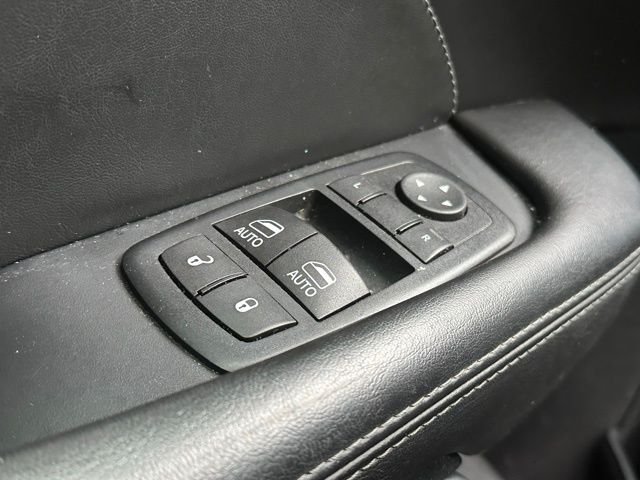 Used 2016 Black Dodge R/T Scat Pack image 20