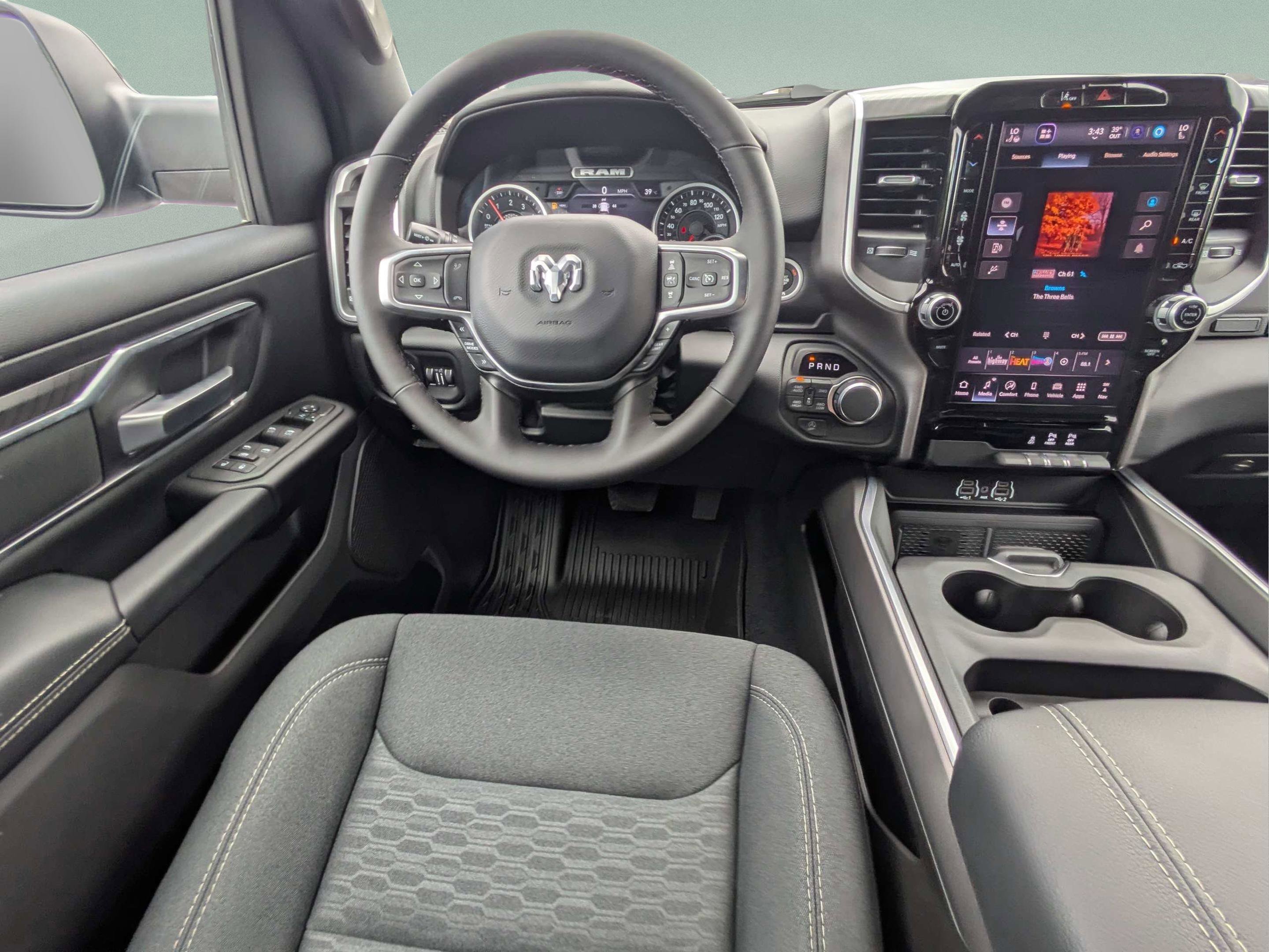 New 2026 Diamond Black Crystal Pearlcoat Ram Big Horn image 17