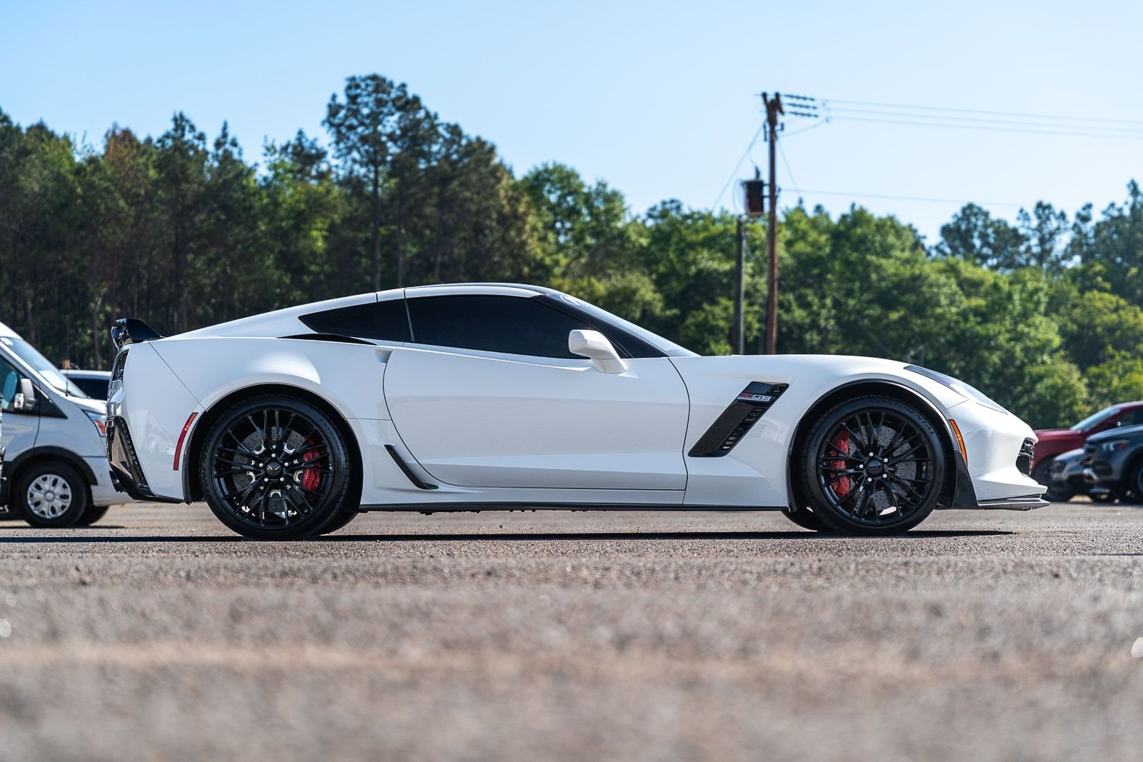 Used 2019 White Chevrolet Z06 image 10