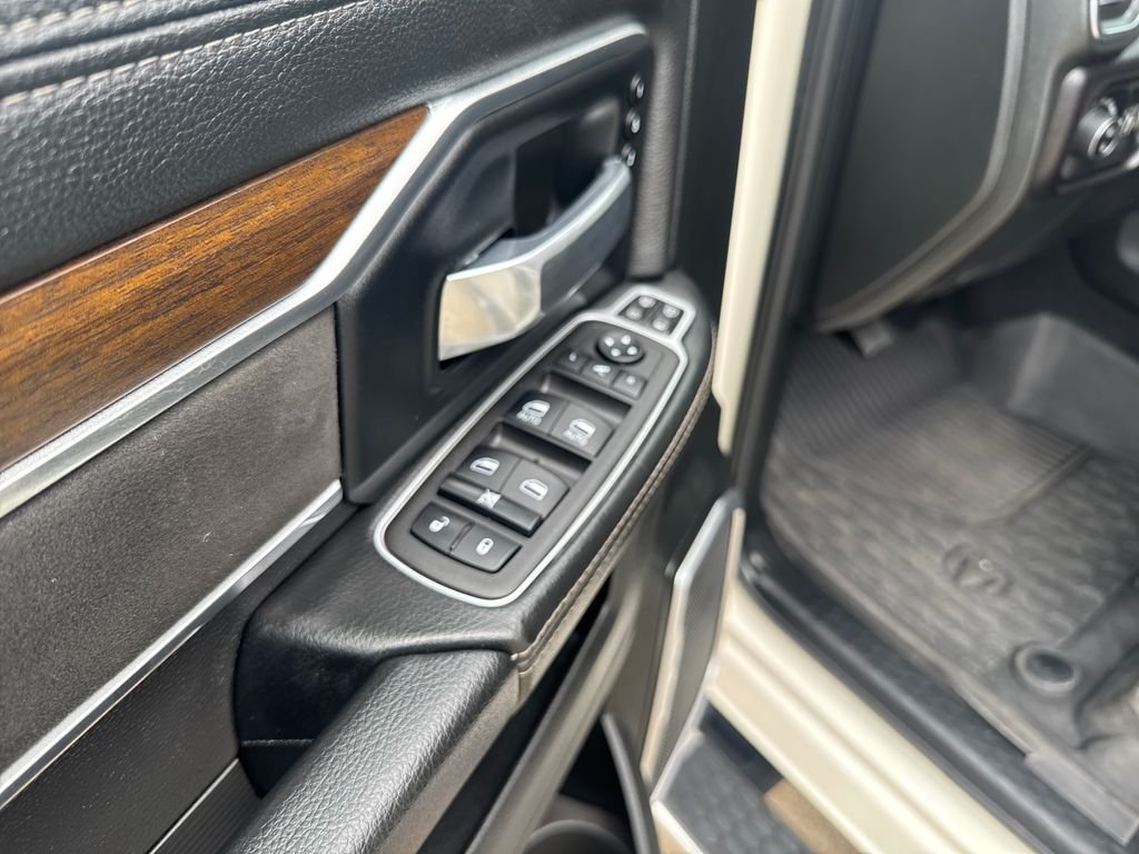 Used 2024 White Ram Laramie image 13