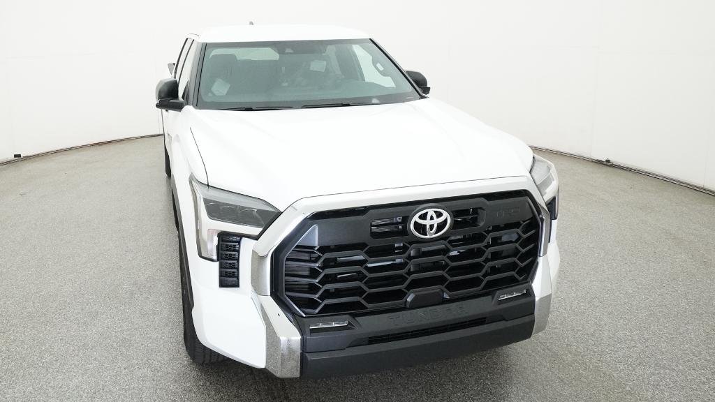 New 2026 Ice Cap Toyota SR5 image 8