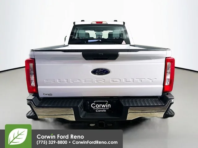 New 2026 Oxford White Ford XL image 6