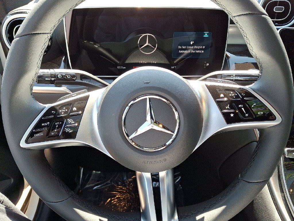 New 2026 Polar White Mercedes-Benz GLC 300 image 27