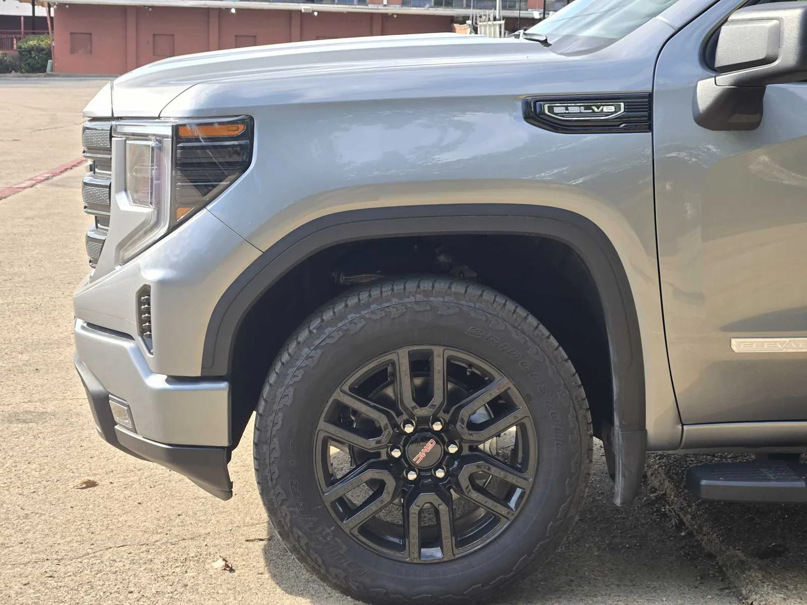 New 2026 Sterling Metallic GMC Elevation image 6