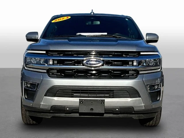 Used 2023 Silver Ford Limited image 2