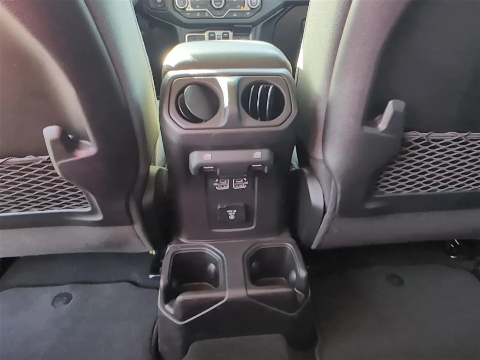 Used 2026 Bright White Clearcoat Jeep Rubicon image 33